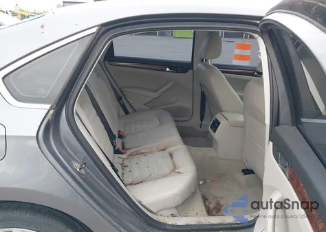 2013 Volkswagen Passat 2.0L Tdi Sel Premium z USA, uszkodzony, nr VIN 1VWCN7A39DC058142